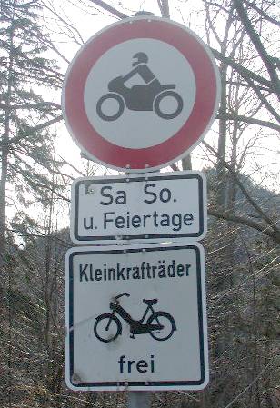Verbot für Motoräder an Feiertagen und Wochenenden