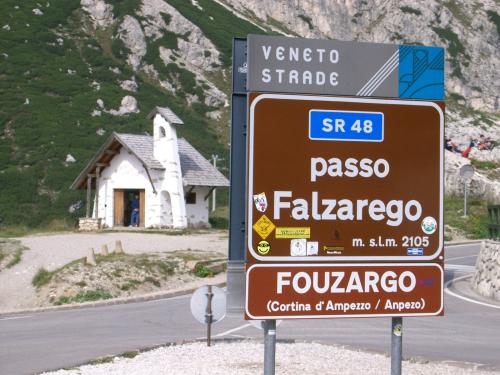Passhöhe Passo di Falzarego - 2105 m ü.NN